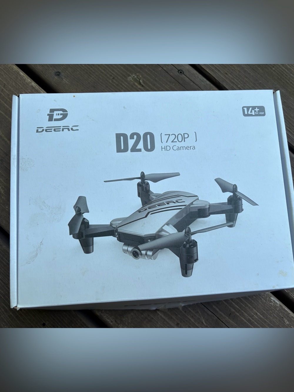 D20 720P HD Camera Drone - Silver/Black. Never used!